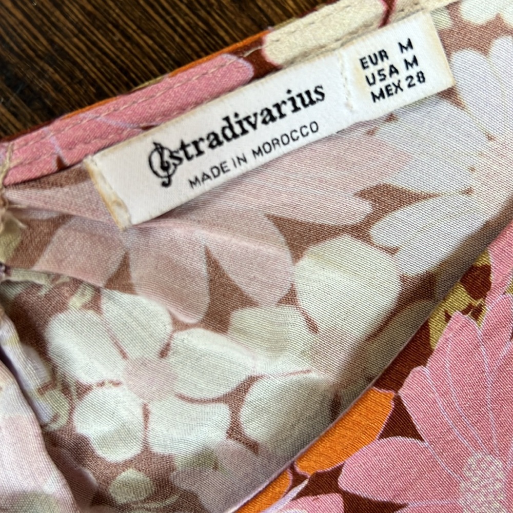 Stradivarius Floral Midi Dress Size Medium - Picture 2 of 6